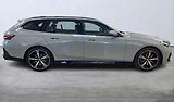 BMW Řada 5 520d AWD Touring MSport h/k - náhled 8