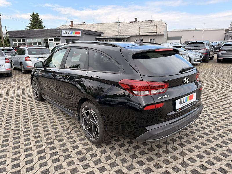 Hyundai i30 1,5 T-GDI DCT MHEV N LINE,DPH - fotka 4 z 17