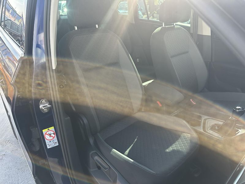 Volkswagen Tiguan (2020) 1.5 TSI 96 kW Head-Up - fotka 14 z 32