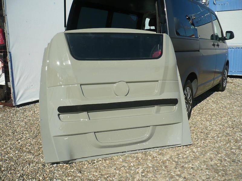 Volkswagen Transporter 2.0TDI DPH 3/9Míst Osobní - fotka 22 z 25