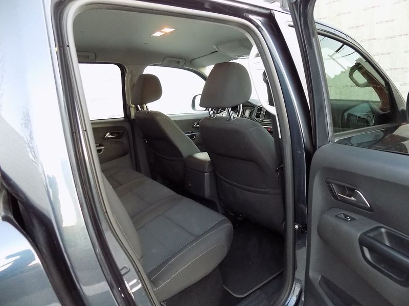 Volkswagen Amarok (2019) 3.0TDI/4-M/AT/Full-Led/NAVI/ - fotka 17 z 38