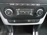 Škoda Yeti (2012) 1.4 TSi 90kW - náhled 13
