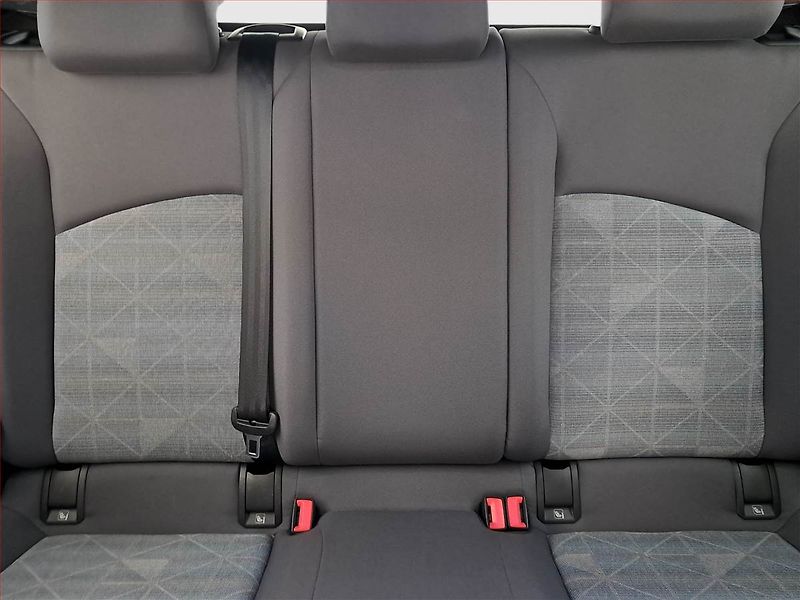 Volkswagen ID.3 (2021) Pro Perf. (62 kWh), SoH 94% - fotka 10 z 16