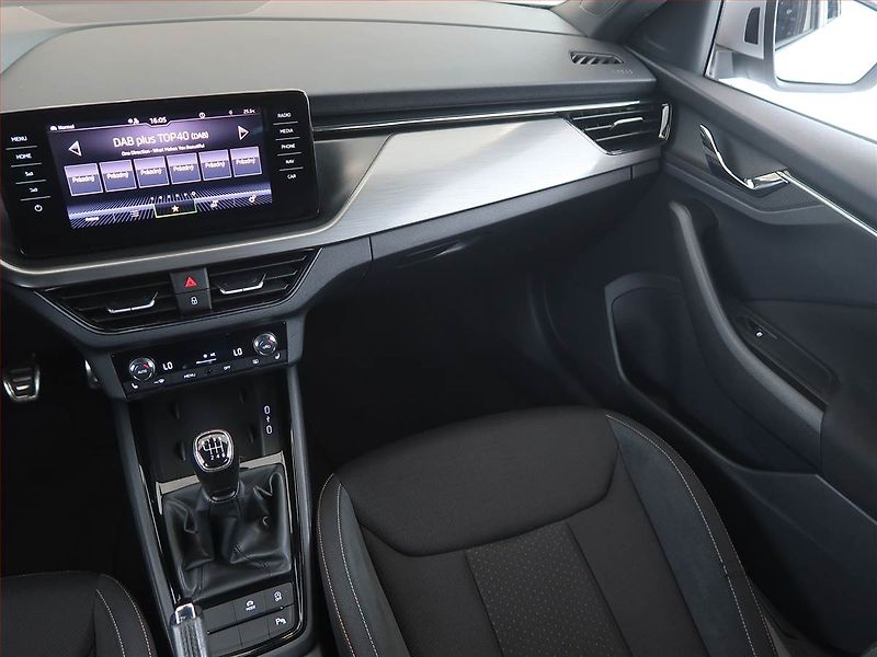 Škoda Kamiq (2021) Scoutline 1.0 TSI, Serv.kniha - fotka 8 z 12