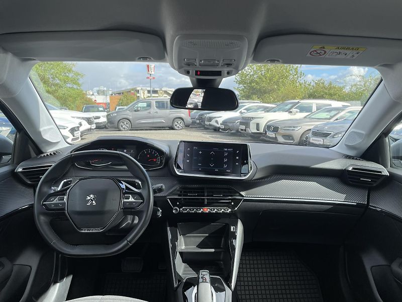 Peugeot 208 ACTIVE 1.2 PureTech 74 kW  - fotka 2 z 22
