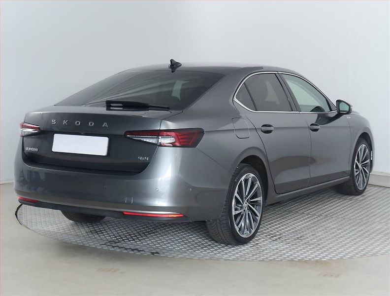 Škoda Superb (2024) 2.0 TDI - fotka 5 z 18