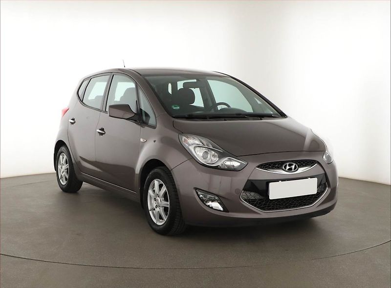Hyundai ix20 (2011) 1.6 CVVT, Serv.kniha - fotografie inzerátu