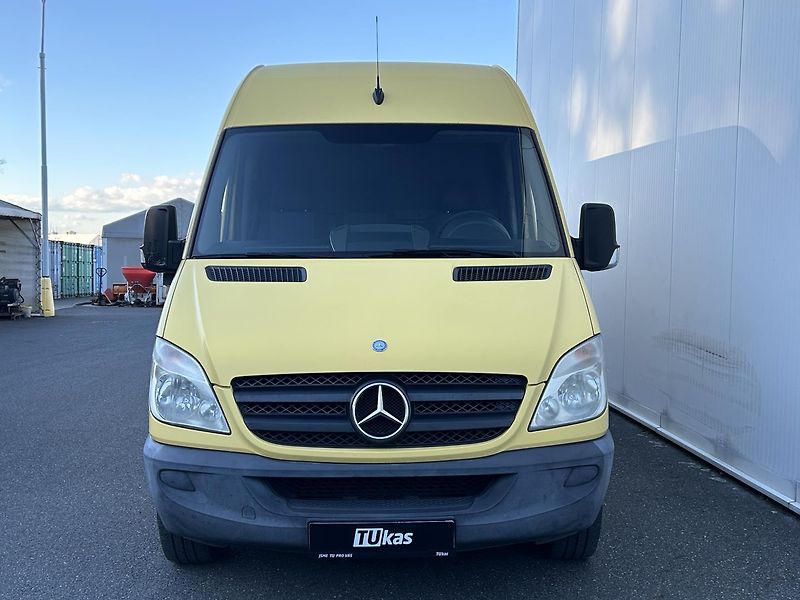 Mercedes-Benz Sprinter 2.1 CDI . - fotka 2 z 16