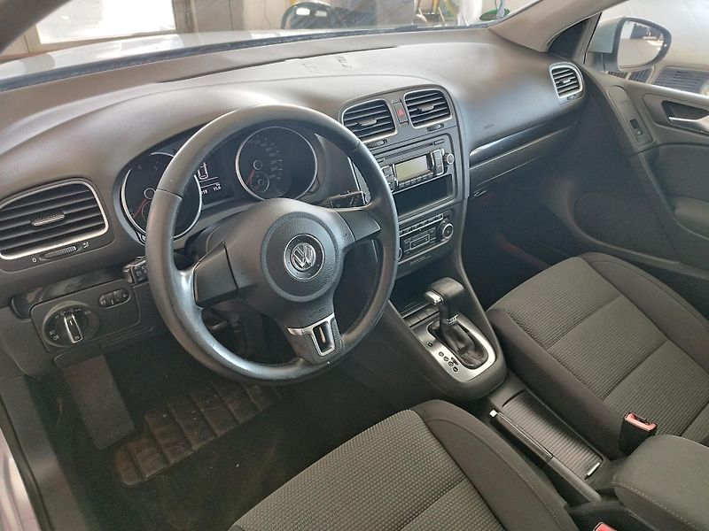 Volkswagen Golf (2010) 1,4TSI,90KW,DSG,ALU,NOVÉ ROZV. - fotka 17 z 27
