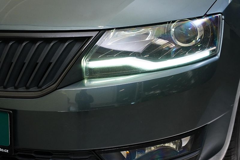 Škoda Rapid - fotka 9 z 27