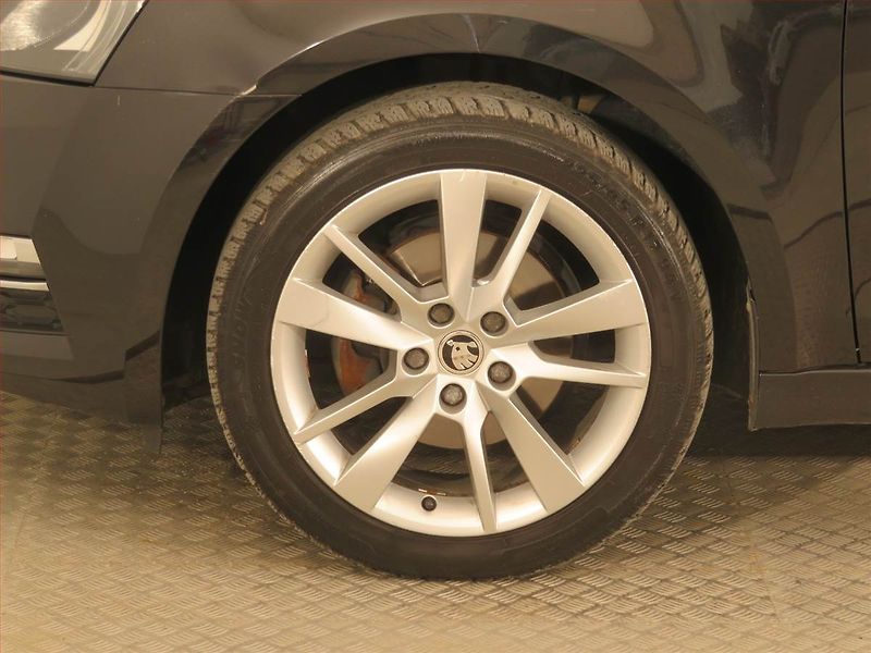 Škoda Octavia (2019) Ambition 2.0 TDI, Automat - fotka 15 z 16