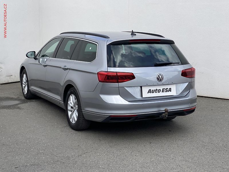 Volkswagen Passat (2020) 1.6 TDi, Business, DSG, LED - fotka 6 z 18