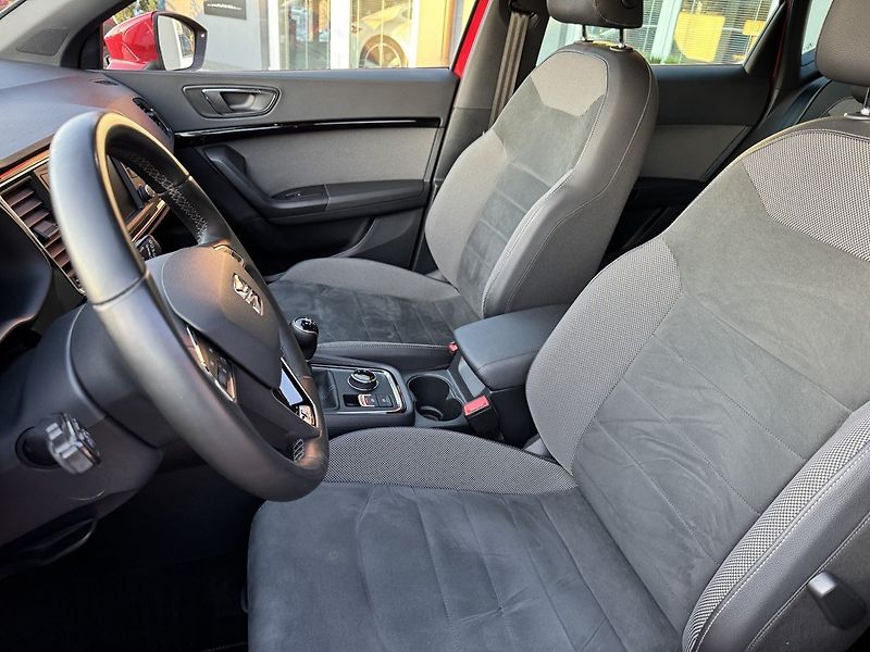 Seat Ateca (2019) 1.5TSi Full LED Navi Kamera - fotka 26 z 48