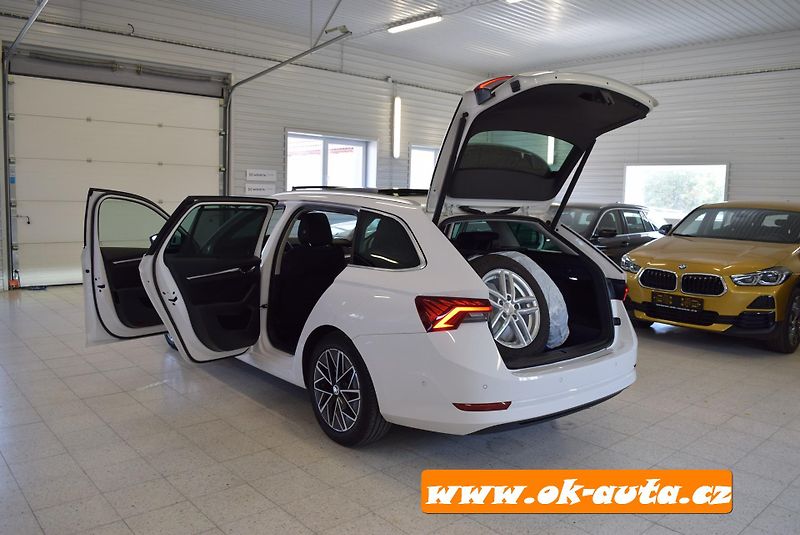 Škoda Octavia 2.0 TDI STYLE PLUS MATRIX DSG  - fotka 27 z 77