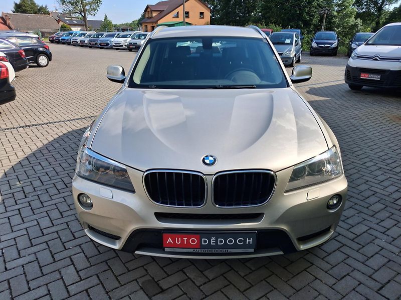 BMW X3 (2012) 2,0D XDRIVE ČR SERVISKA 2xKOLA - fotka 2 z 38