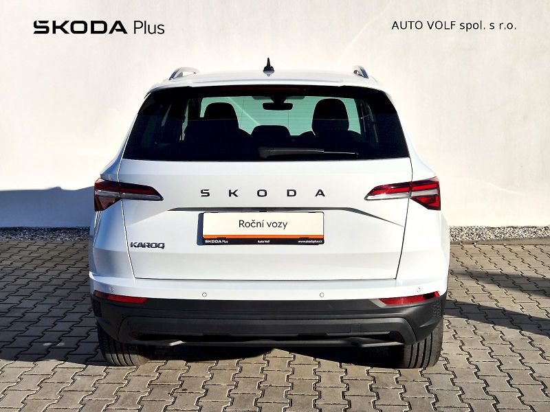 Škoda Karoq (2024) Top Selection 1.5 TSI 110 kW 7 - fotka 10 z 34