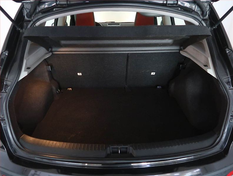 Nissan Qashqai (2008) 1.6, ČR,1.maj, Tempomat - fotka 14 z 17