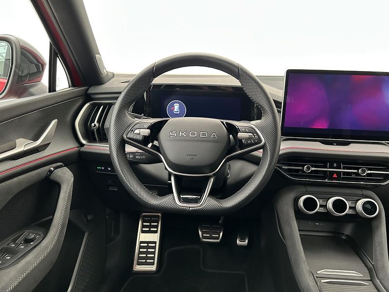 Škoda Kodiaq 2.0 TDI 4x4 SportLine - fotka 5 z 33