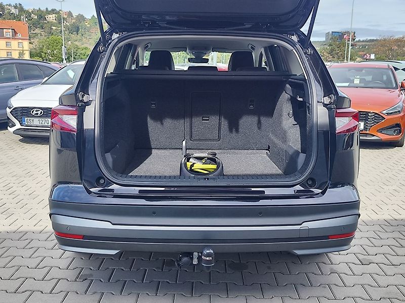Škoda Enyaq EV/55 kWh/125kW Tour 50 - fotka 9 z 36
