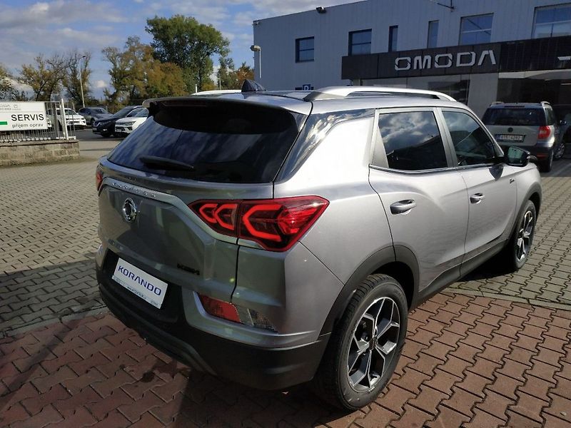 KGM Korando 1.5T, SMART,2WD, AT, SKLADEM - fotka 5 z 29