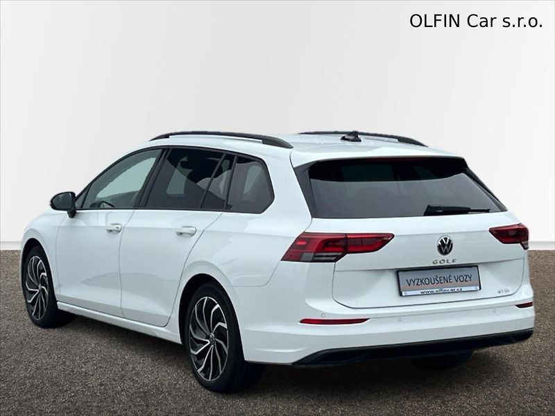 Volkswagen Golf Variant 1,5 eTSi 110kW 7DSG LIFE  8 RE - fotka 9 z 24