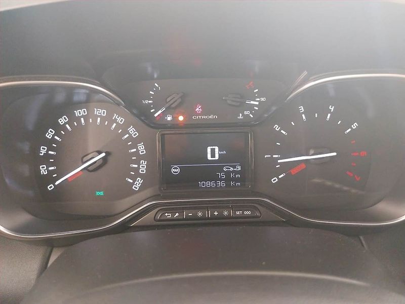 Citroën C3 Aircross (2018) 1.2 PureTech, ČR,1.maj - fotka 11 z 20