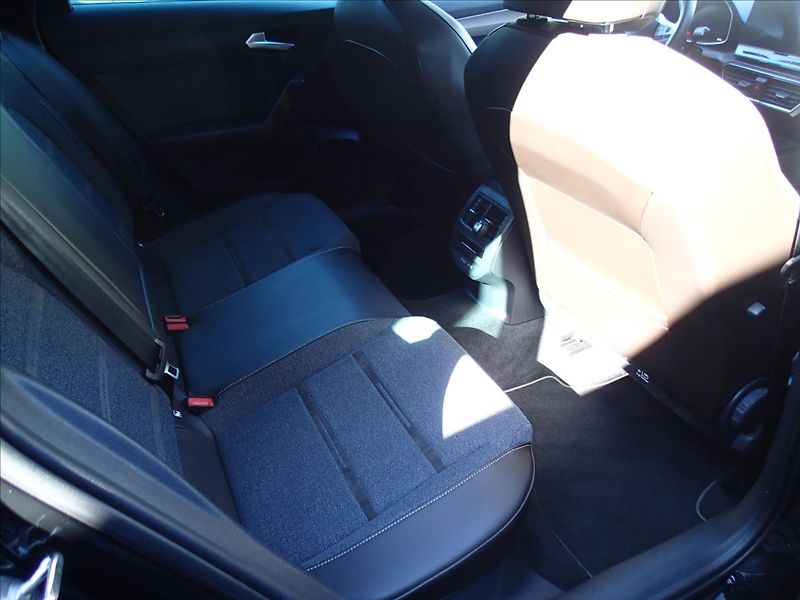 Seat Leon 1,5 eTSI,Execelent,DSG,Tažné - fotka 69 z 80