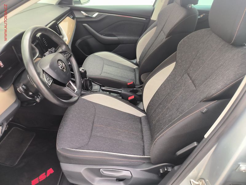 Škoda Kamiq (2020) 1.0 TSi, Style, kamera - fotka 9 z 25