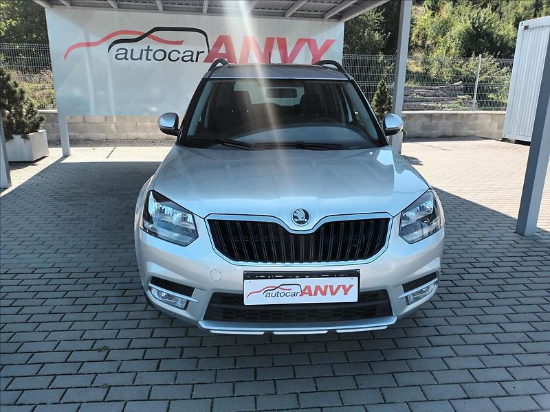 Škoda Yeti 1,2 TSI,77KW,SERVIS,PANO,TAŽNÉ - fotka 2 z 35