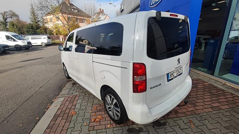 Peugeot Traveller (2017) Traveller 1.6 85kW - fotka 8 z 28