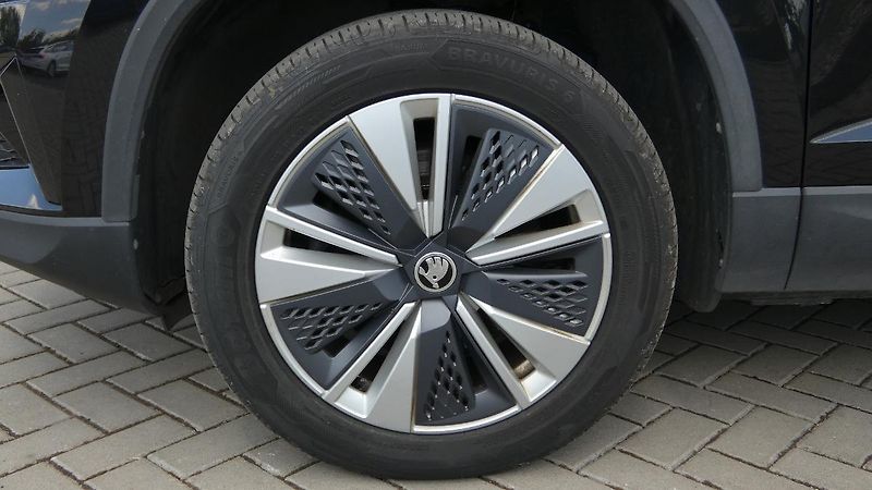 Škoda Karoq 2.0 TDI Style - fotka 22 z 23