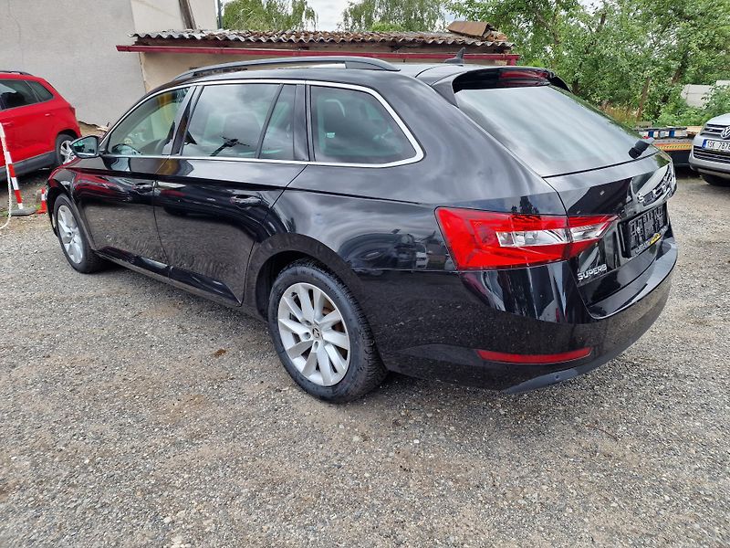 Škoda Superb 1,5TSI 110KW STYLE odp.DPH - fotka 6 z 25