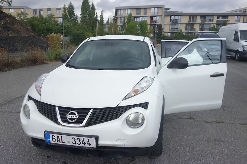 Nissan Juke 1,5DCi NAJ.127000 km !!! - fotka 3 z 34