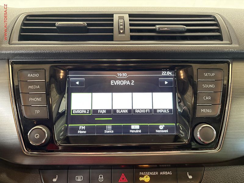 Škoda Fabia (2015) 1.2TSI, ČR - fotka 11 z 14