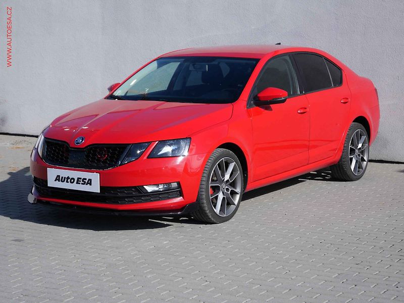 Škoda Octavia (2019) 1.6TDi, ČR, Ambition, DSG - fotka 3 z 20