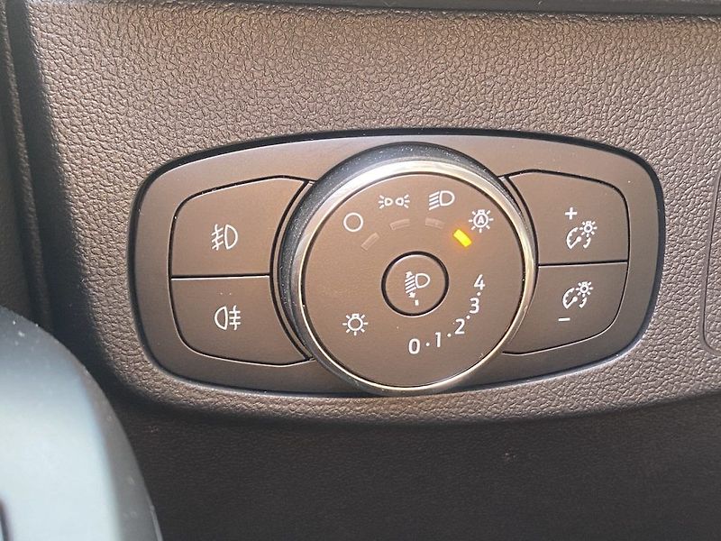 Ford Focus 1.5TDCi, ČR-1m, automat, navi - fotka 16 z 18