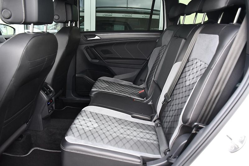 Volkswagen Tiguan Allspace 2.0TDi RLINE DSG 4MOTION 1M ČR - fotka 19 z 44