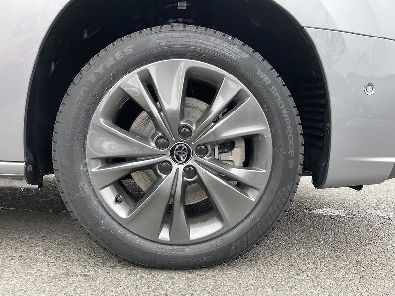 Toyota ProAce City Verso 1.5D 130k Long VIP ODBĚR 1/27 - fotka 11 z 30