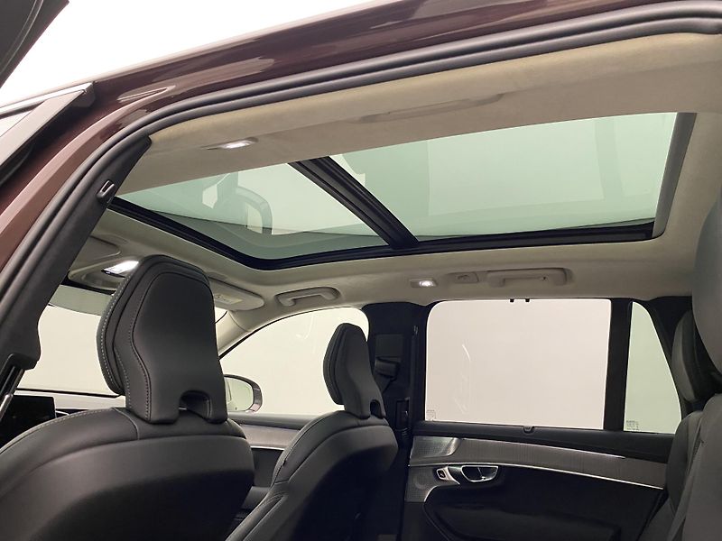 Volvo XC90 T8 RECHARGE BRIGHT ULTRA 7míst - fotka 31 z 70