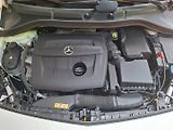 Mercedes-Benz Třídy B (2017) B 180D 80kW -S.KNIHA-SENZORY - náhled 38