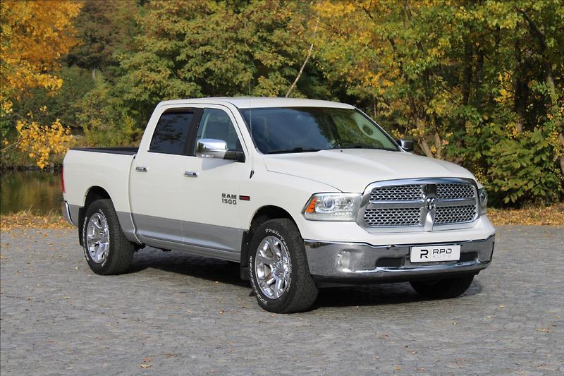 Dodge RAM 3.0L V6 EcoDIESEL / LARAMIE - fotka 34 z 43