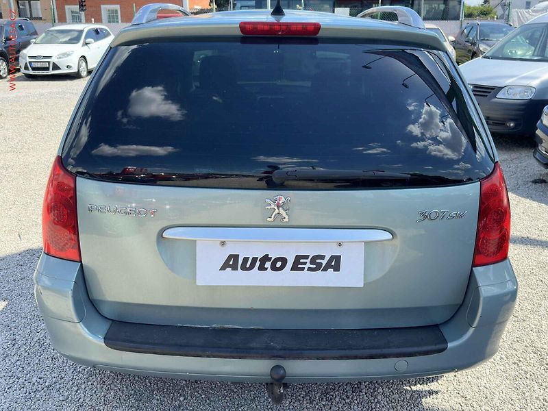 Peugeot 307 (2007) 1.6HDi, Xenon, panor - fotka 5 z 17