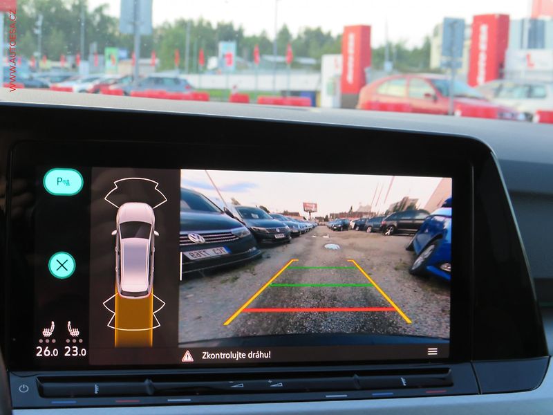 Volkswagen Golf (2020) 2.0 TDi, ČR, Life - fotka 30 z 44