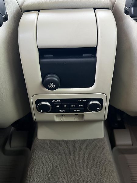 Volvo XC60 3.0 T6 AWD Aut. Summum TZ  - fotka 21 z 24