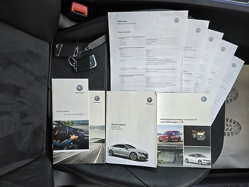 Volkswagen Arteon R-LINE 200kW KŮŽE NAVI KAMERA - fotka 41 z 49