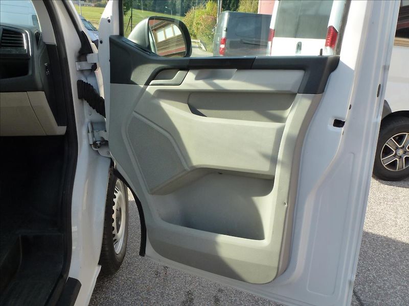 Volkswagen Transporter 2,0 TDI T6 6míst Klima,TZ - fotka 23 z 43