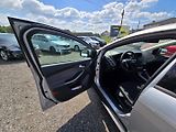 Ford Focus (2011) 1.6i 77KW garance km - náhled 9