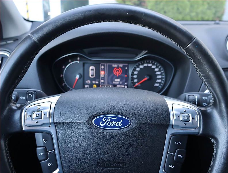 Ford Mondeo (2011) 2.2 TDCi, Automat, Serv.kniha - fotka 16 z 17