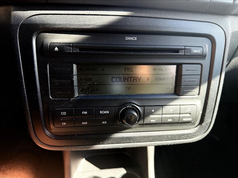 Škoda Roomster 1,2 HTP - fotka 14 z 31