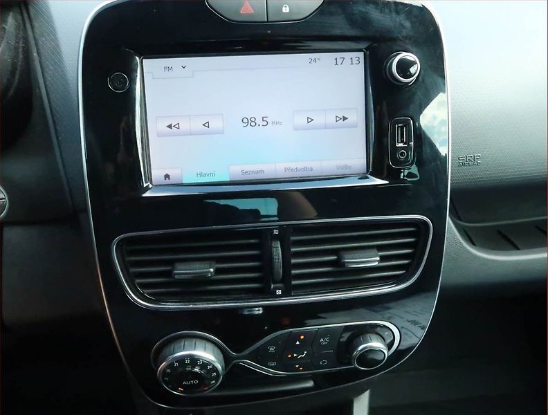 Renault Clio (2018) Limited 1.2 16V - fotka 12 z 15